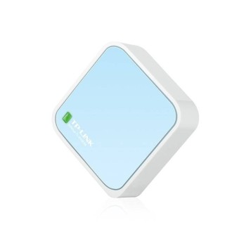 Router TP-LINK Nano Portátil 300 Mbps 2.4 GHz Modelo TL-WR802N