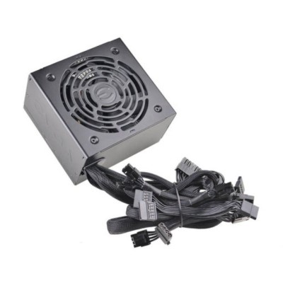Fuente de Poder EVGA 700 BR - 700W - ATX - 20 Pines - 9 SATA - 3 Molex - 100-BR-0700-K1