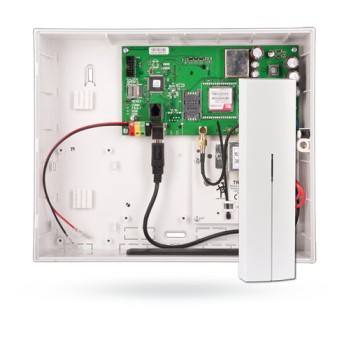Panel de Control Jablotron JA-101KR-LAN3G con Comunicador 3G y LAN Integrado