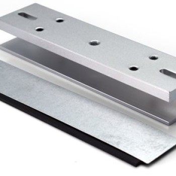 Bracket ZKTeco LMB-280U - Tipo U - Para Puertas de Vidrio sin Marco - Compatible con Chapa LM-280 - LMB-280U Bracket ZKTeco LMB-280U - Tipo U - Para Puertas de Vidrio sin Marco - Compatible con Chapa LM-280 - LMB-280U