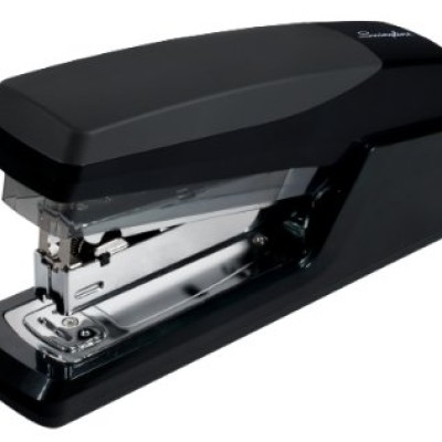 Engrapadora Acco P6770 - Base antiderrapante - Plástico - Engrapa hasta 25 hojas - P6770