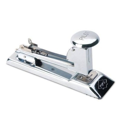 Engrapadora Pilot P0045 - Acero Troquelado - Tira Completa - De Golpe - Tacones Anti-derrapantes - P0045