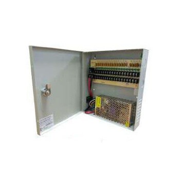Fuente de Poder Regulada SAXXON PSU1210D18 - 12v -10A para 18 Cámaras - PSU1210-D18