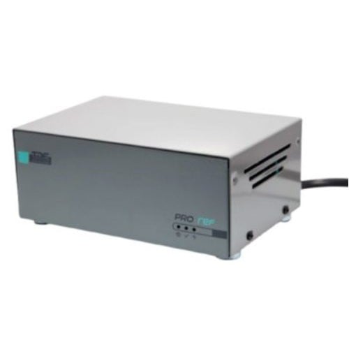 Regulador de Voltaje TDE 2000W 1 Contacto Metal Modelo T1695 D