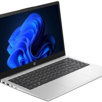 Laptop HP 245 G10 14 Pulgadas AMD Ryzen 7 7730U 8GB RAM 512GB SSD Windows 11 Pro