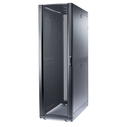 Gabinete APC NetShelter SX 42U con Techo y Laterales - Modelo AR3300 Gabinete APC NetShelter SX 42U con Techo y Laterales - Modelo AR3300